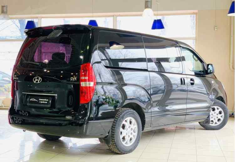 Hyundai Grand Starex