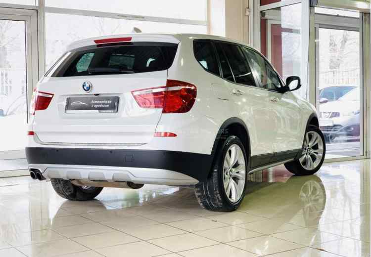 BMW X3 II (F25)