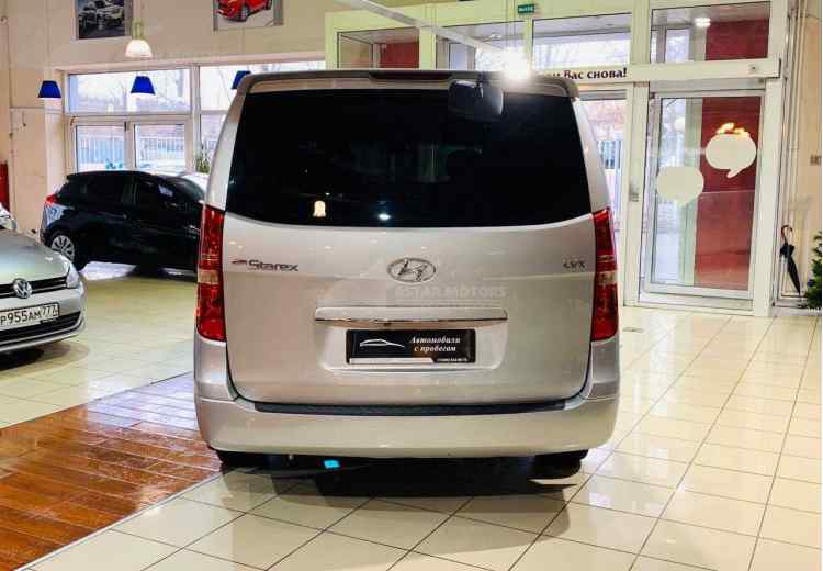 Hyundai Grand Starex