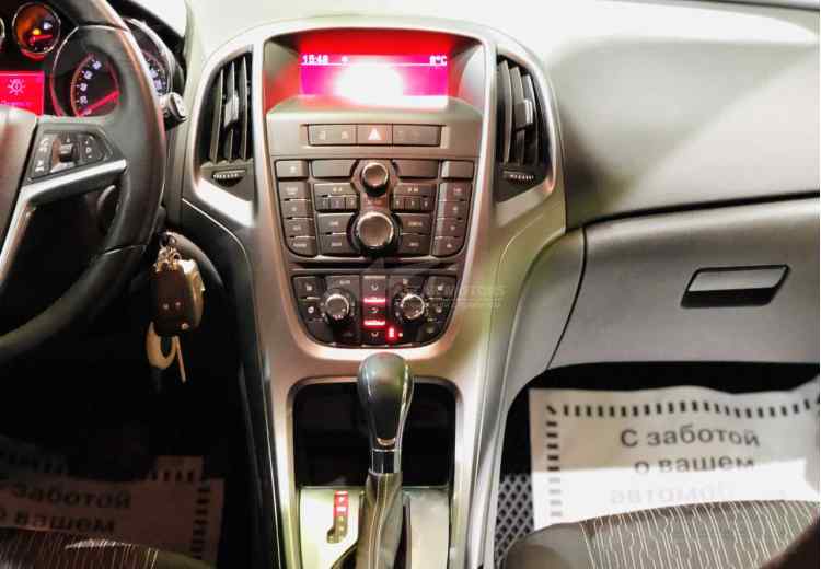 Opel Astra J Рестайлинг