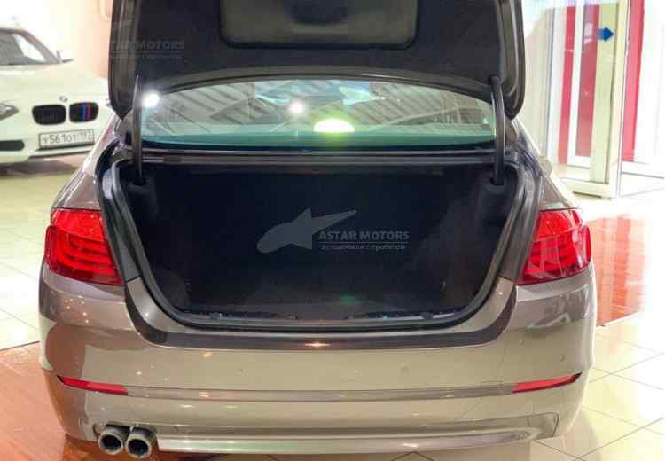 BMW 5 серии VI (F10/F11/F07)