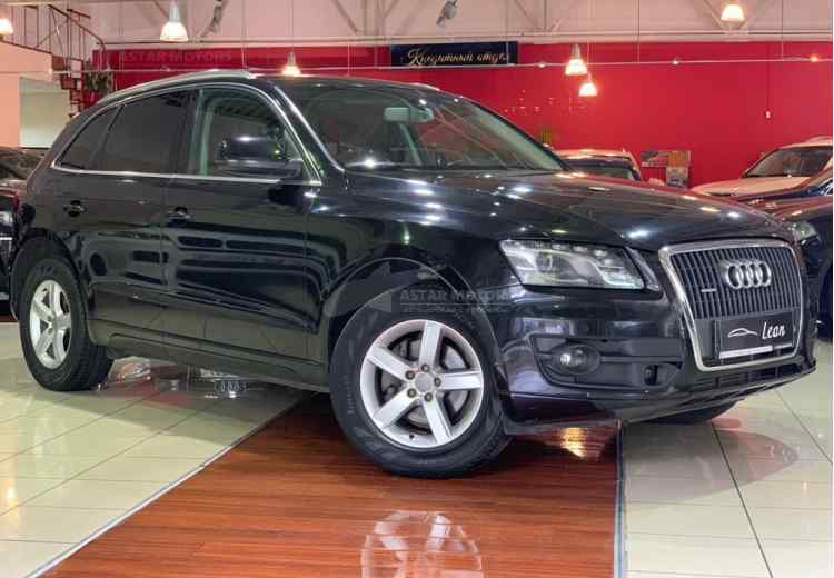 Audi Q5 I (8R)