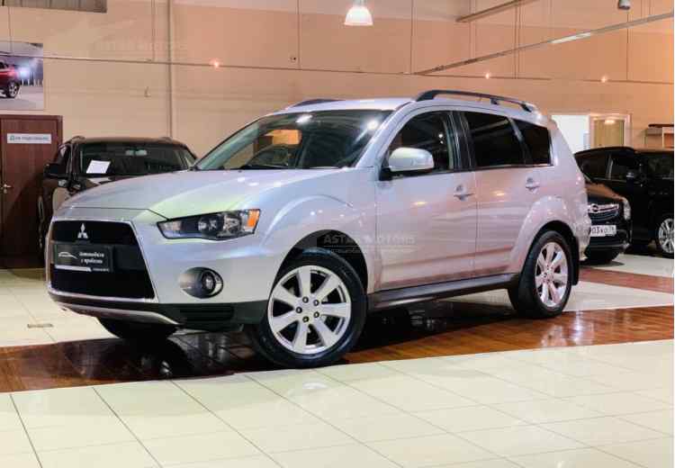 Mitsubishi Outlander II Рестайлинг
