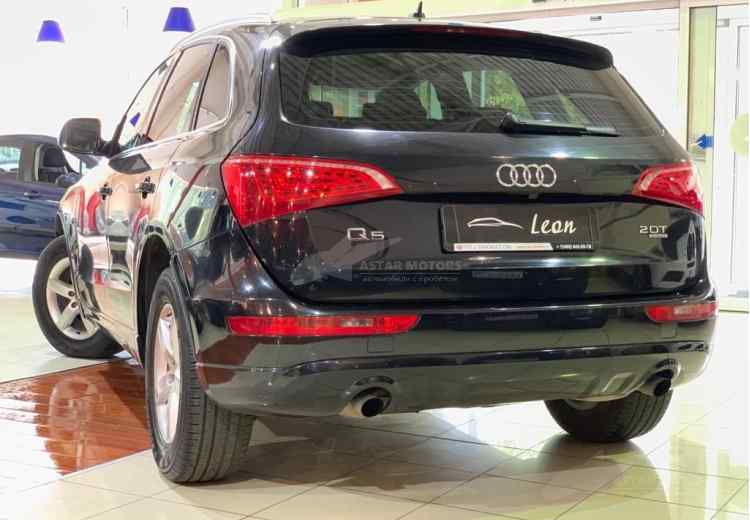 Audi Q5 I (8R)