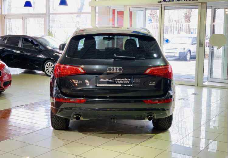 Audi Q5 I (8R)