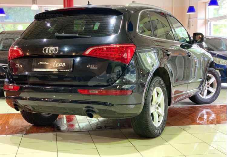 Audi Q5 I (8R)