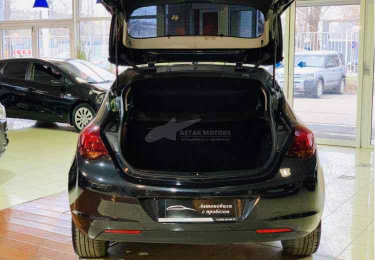 Opel Astra J Рестайлинг