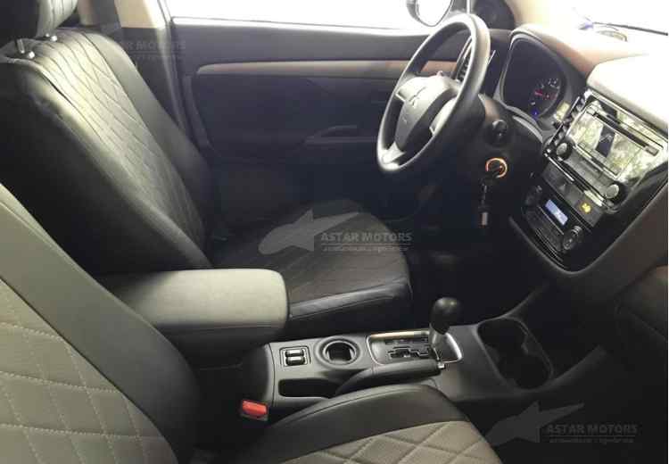 Mitsubishi Outlander III