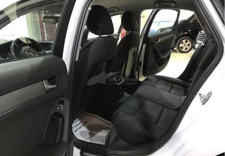 Audi A4 IV (B8) Рестайлинг