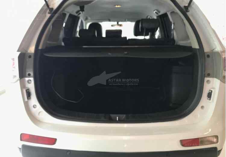 Mitsubishi Outlander III