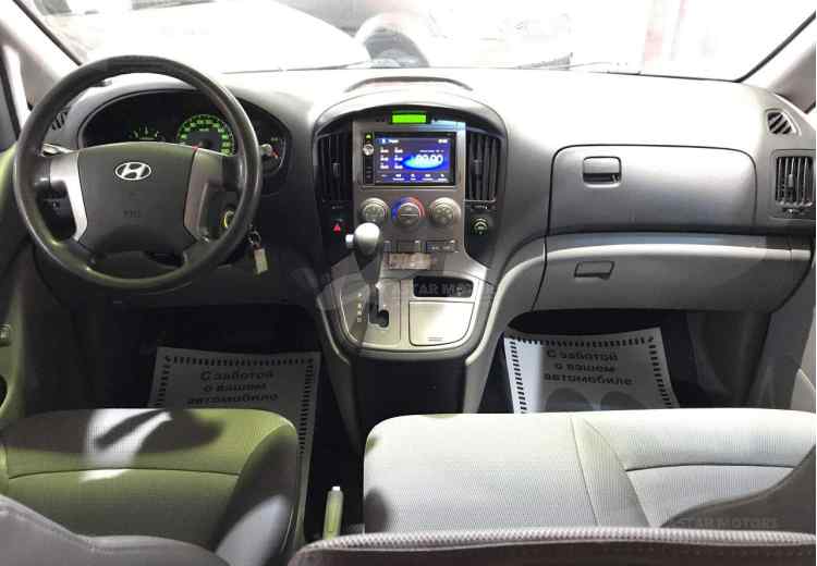 Hyundai Grand Starex