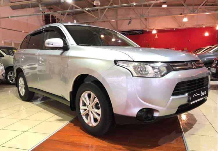 Mitsubishi Outlander III