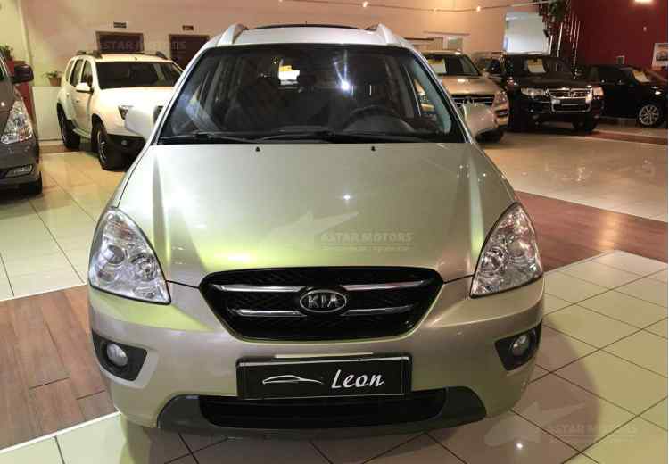 Kia Carens II (UN)