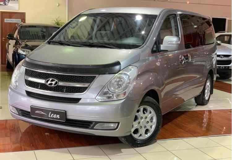 Hyundai Grand Starex