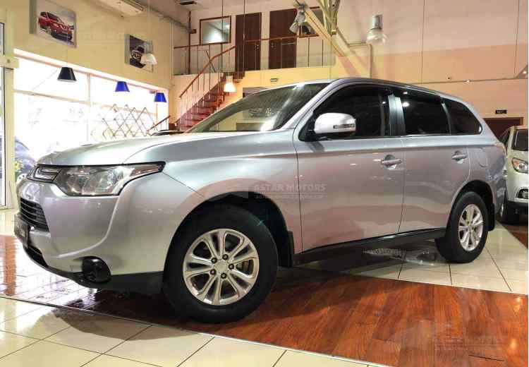 Mitsubishi Outlander III