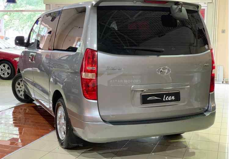 Hyundai Grand Starex