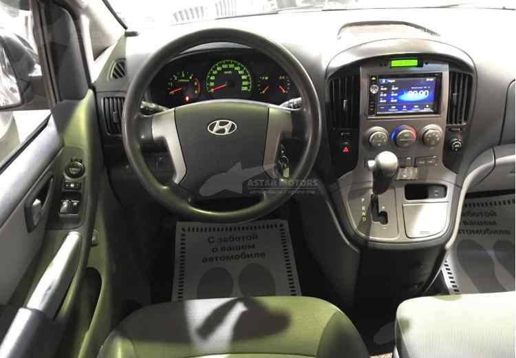 Hyundai Grand Starex