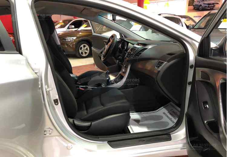 Hyundai Elantra V (MD) Рестайлинг