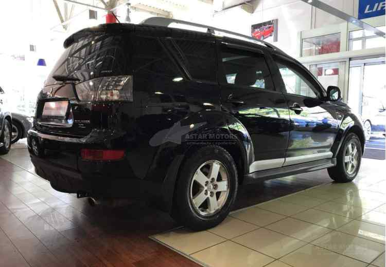 Mitsubishi Outlander II