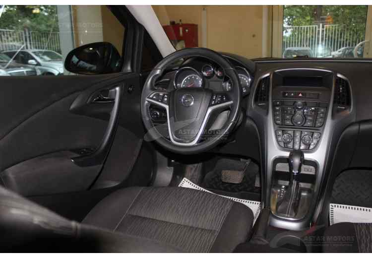 Opel Astra J Рестайлинг