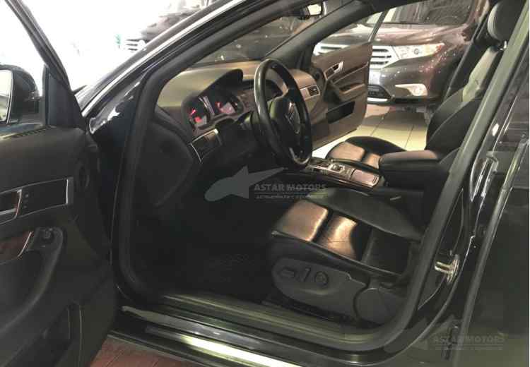 Audi A6 III (C6)