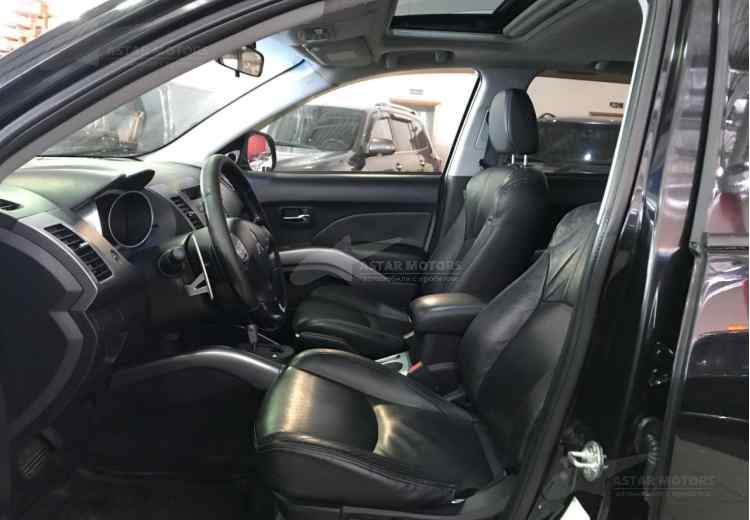 Mitsubishi Outlander II