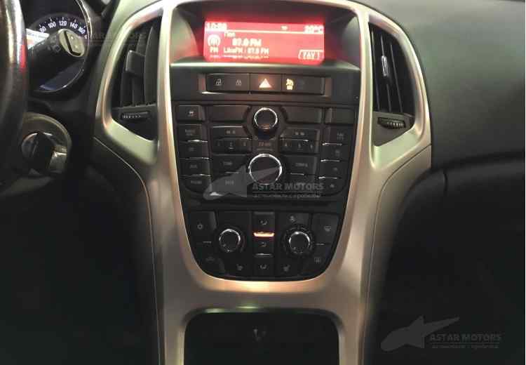 Opel Astra J Рестайлинг