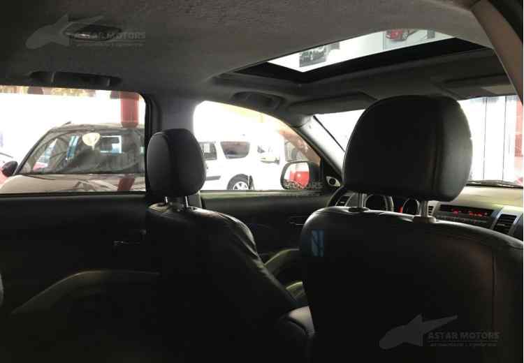 Mitsubishi Outlander II