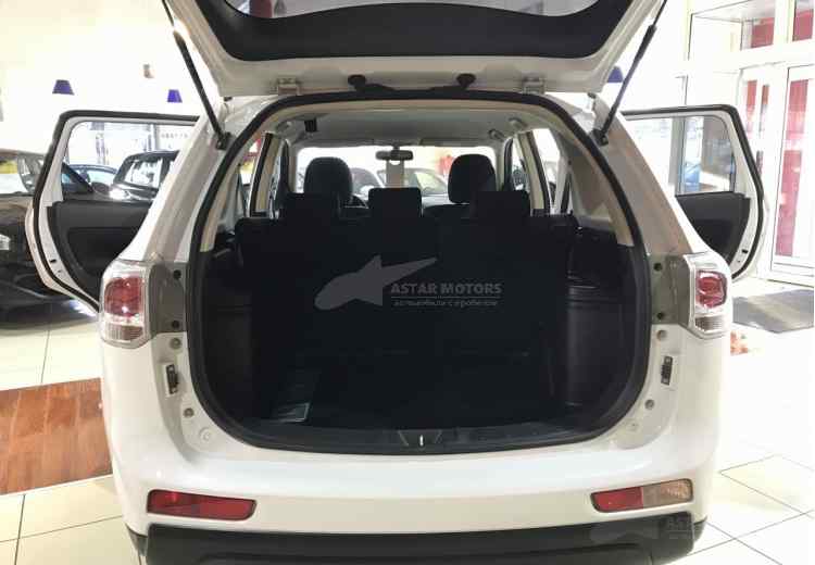 Mitsubishi Outlander III