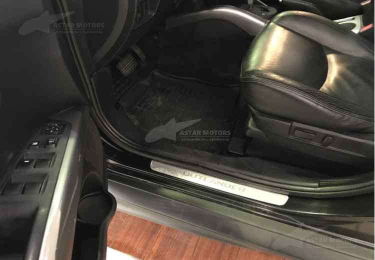 Mitsubishi Outlander II