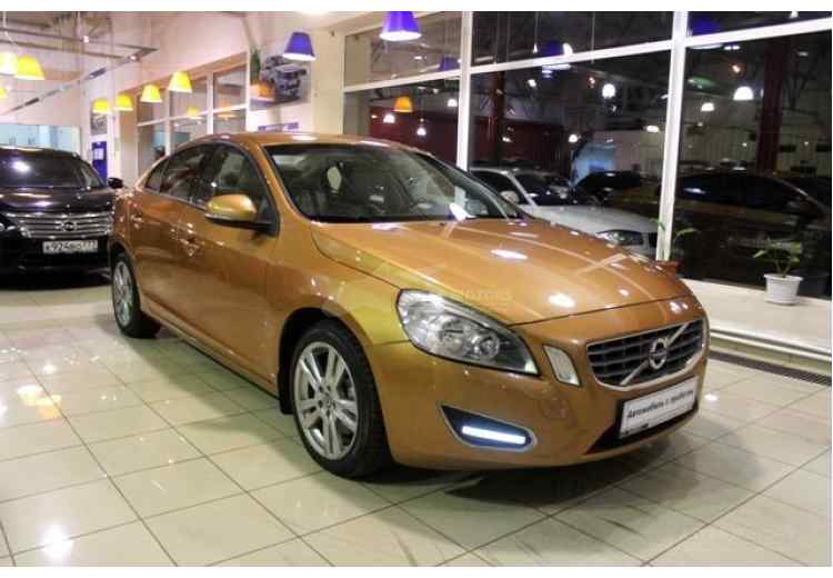 Volvo S60 II