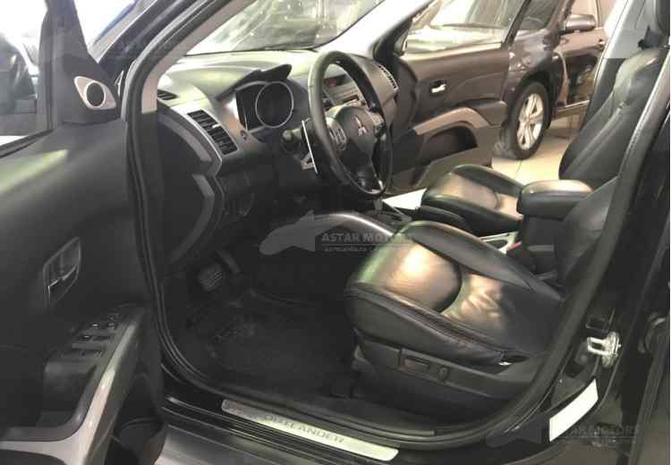 Mitsubishi Outlander II