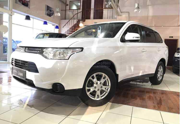 Mitsubishi Outlander III