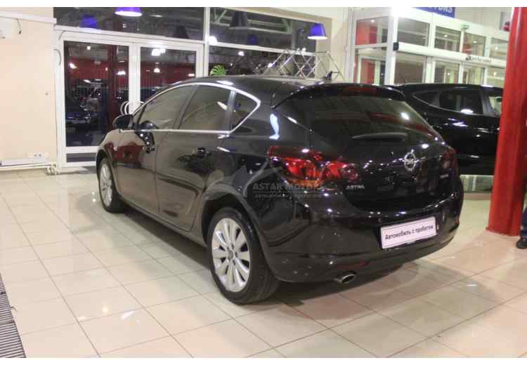 Opel Astra J Рестайлинг