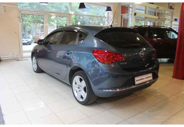 Opel Astra J Рестайлинг