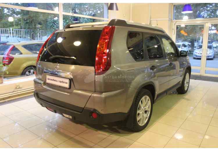 Nissan X-Trail II