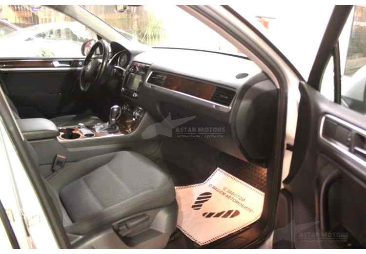 Volkswagen Touareg II