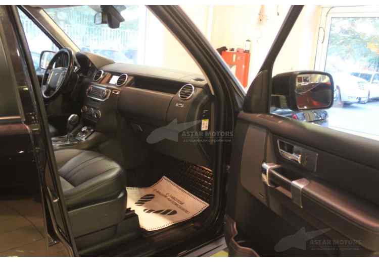 Land Rover Discovery IV