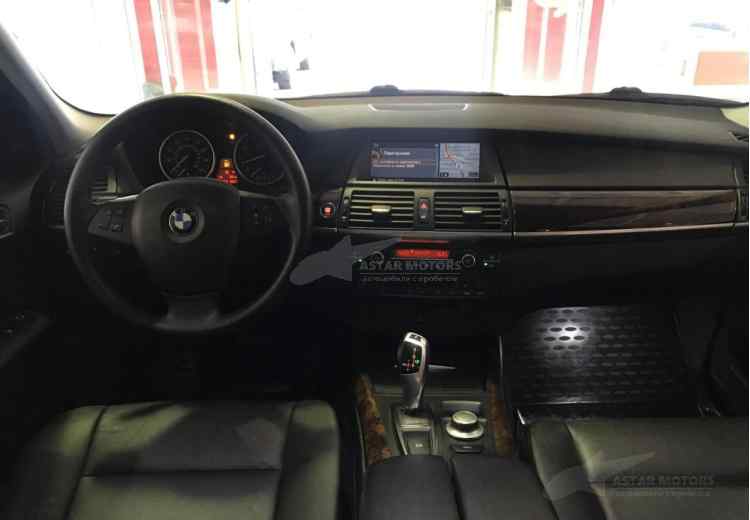 BMW X5 II (E70)
