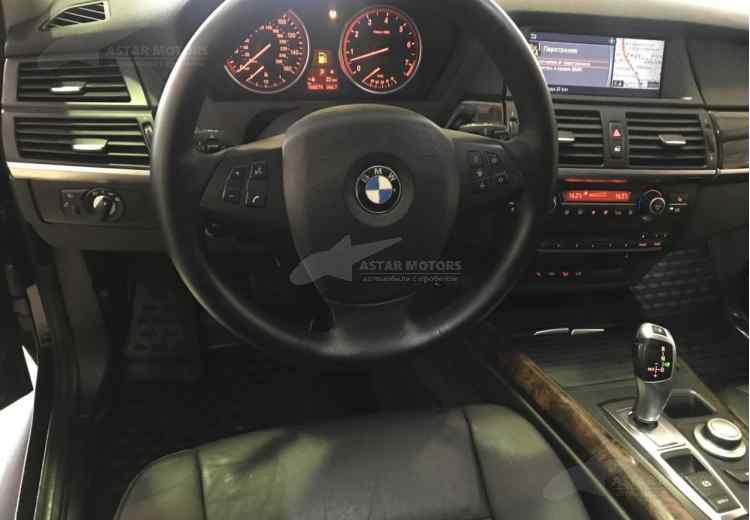 BMW X5 II (E70)
