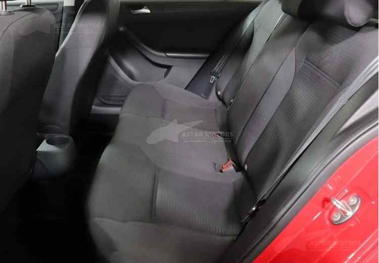 Volkswagen Jetta VI Рестайлинг