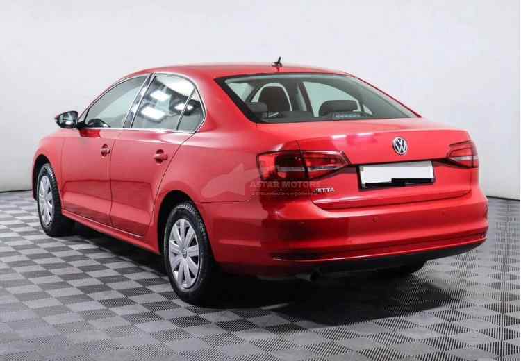 Volkswagen Jetta VI Рестайлинг