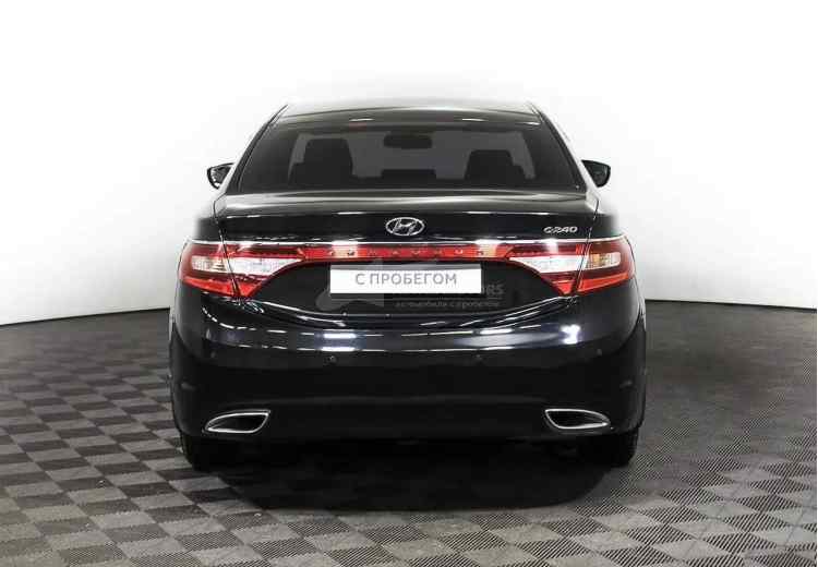Hyundai Grandeur V