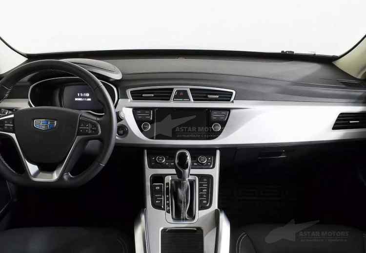 Джили атлас 2024 в китае. Geely 2019. Джили атлас 2019. Geely Atlas 2019 панель. Джили атлас про 2023