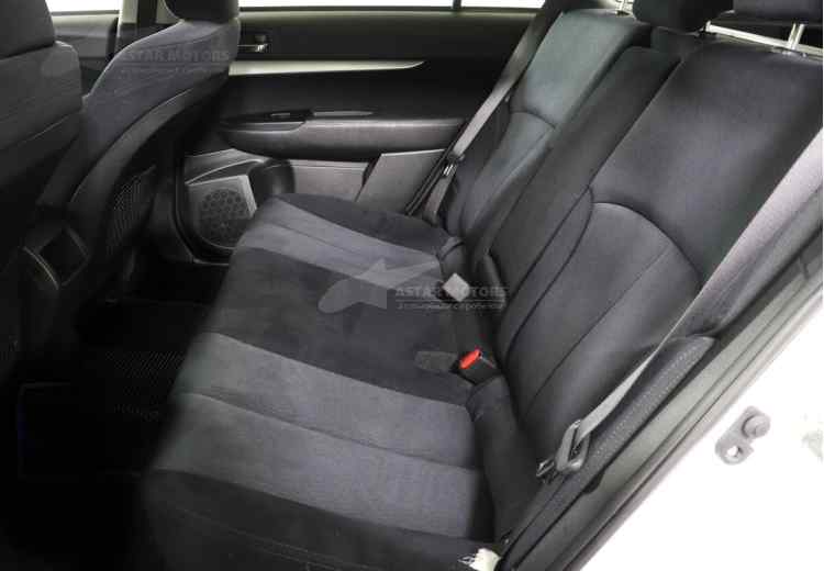 Subaru Outback IV
