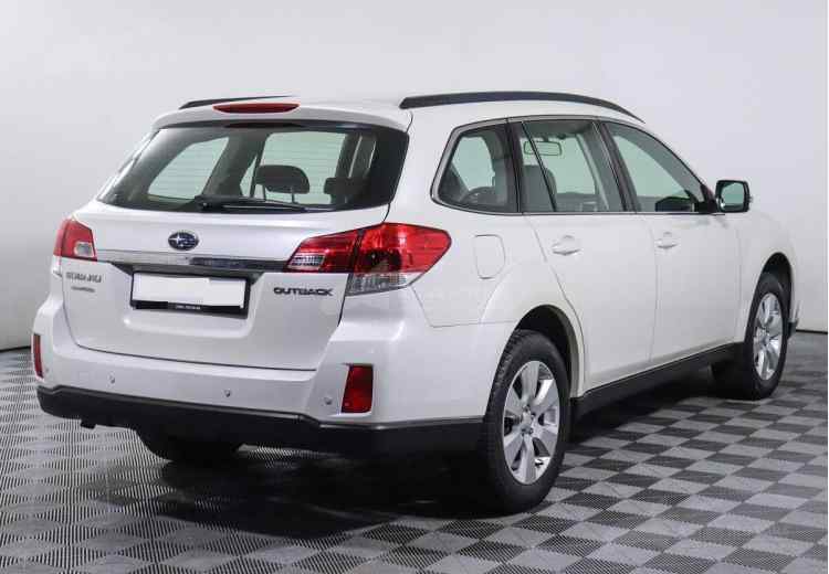 Subaru Outback IV
