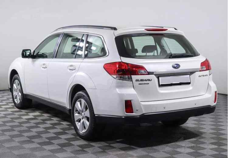 Subaru Outback IV