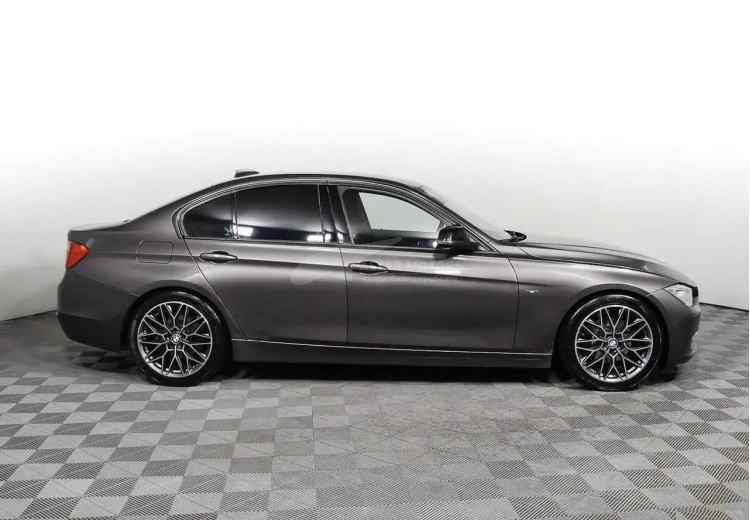 BMW 3 серии VI (F3x)