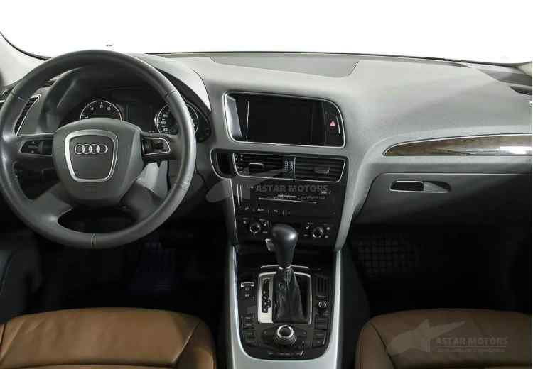 Audi Q5 I (8R)