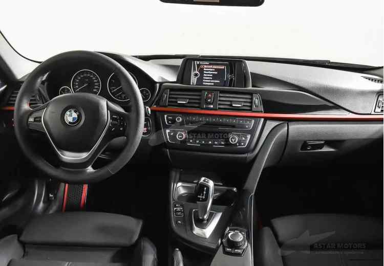 BMW 3 серии VI (F3x)